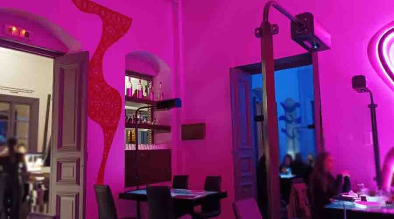 Oshi Resturant