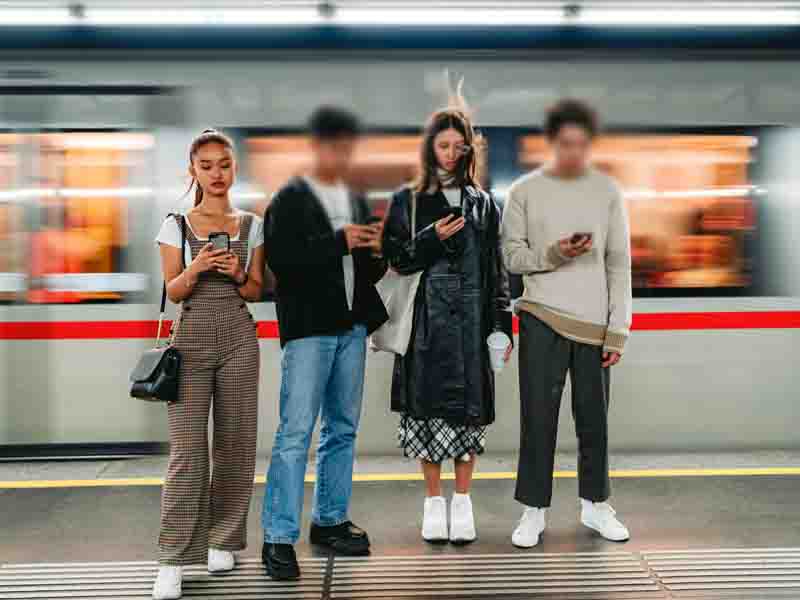 Digital-Addiction-Social-Problem