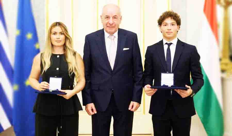 Iset Segura and Anastasios Garipis