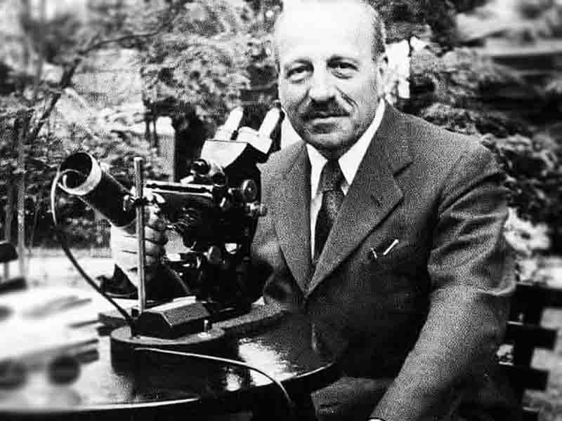 George Papanikolaou On this day: February 19, 1962– Georgios Papanikolaou, the doctor who gave life to humanity