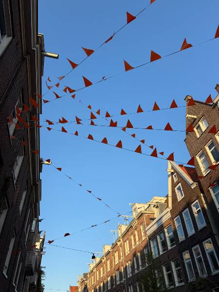Kings-Day-Decorations