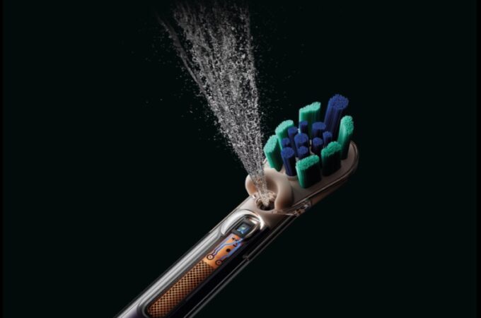 Dyson CameraJet